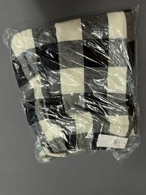 Old Navy Men MD Black White Buffalo Plaid Flannel Pajama Pants Match the Fam NEW